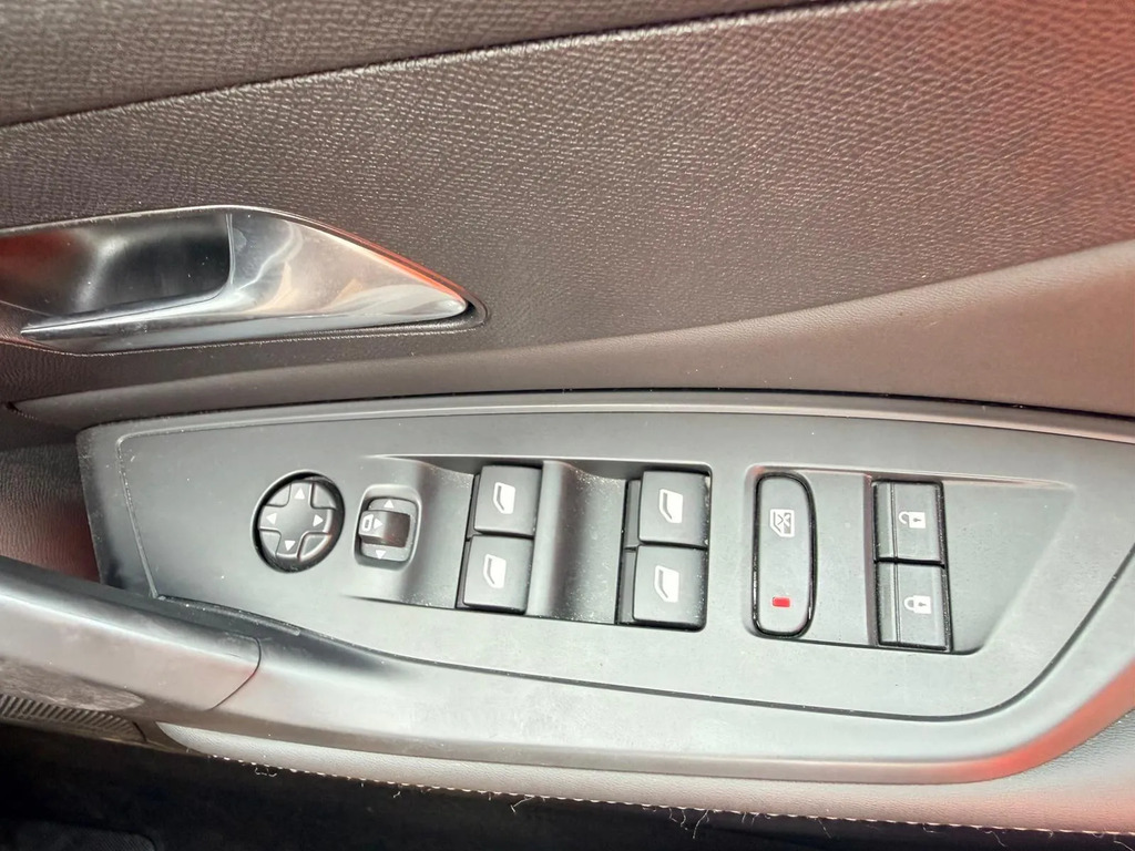 Peugeot 408 Hatchback Grey #16