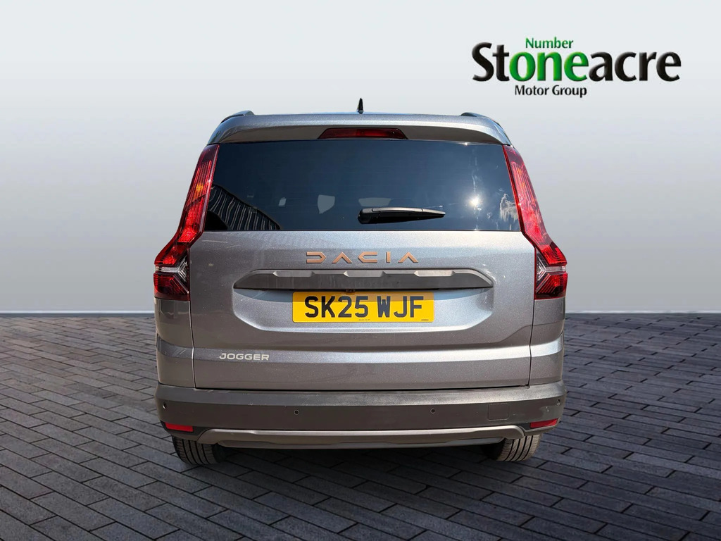 Dacia Jogger 1.6 Hev Extreme #4