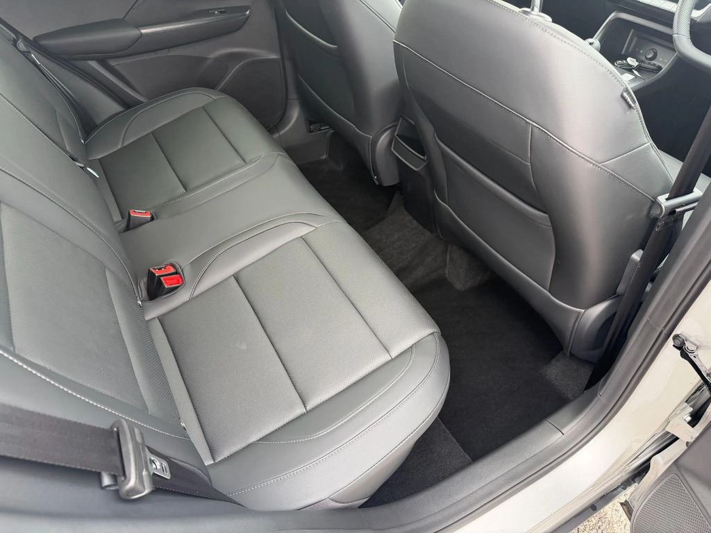 MG ZS 1.5 Se White #14