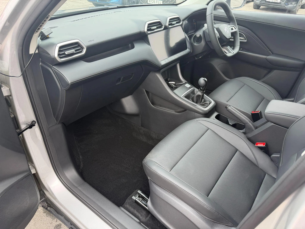MG ZS 1.5 Se White #13
