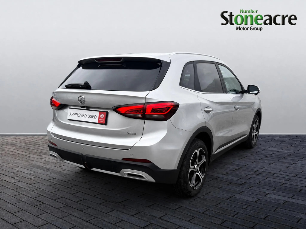 MG ZS 1.5 Se White #4