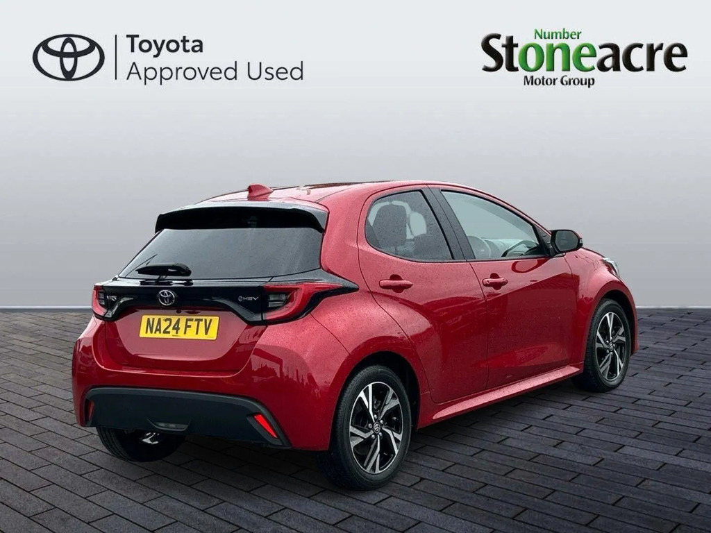 Toyota Yaris 1.5 Hybrid Design NA24FTV #3