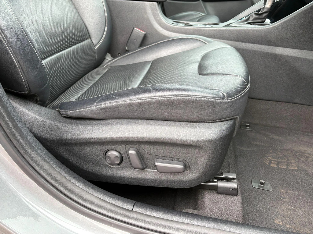 Kia Niro 4 Black #28