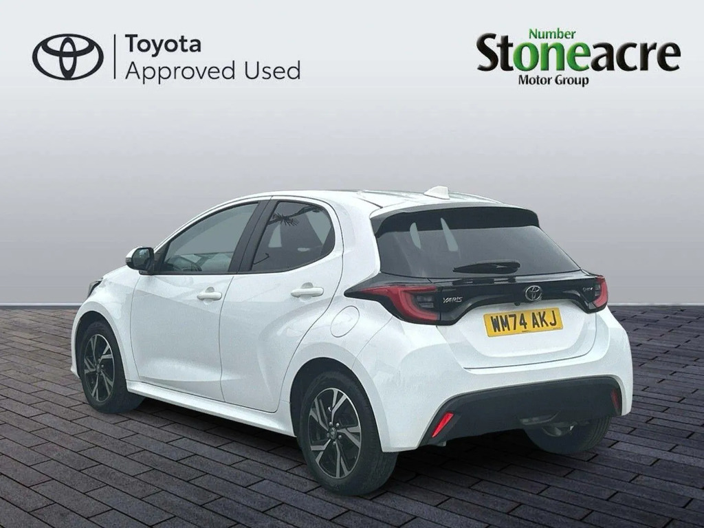 Toyota Yaris 1.5 Hybrid Design Cvt  #5