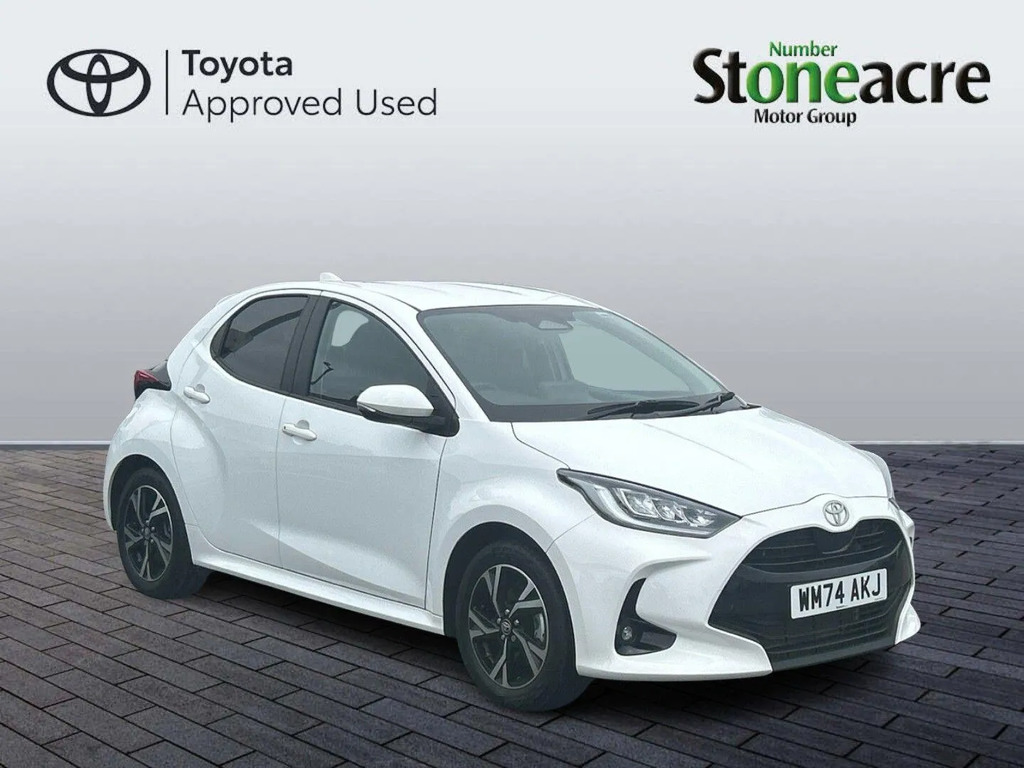 Toyota Yaris 1.5 Hybrid Design Cvt 