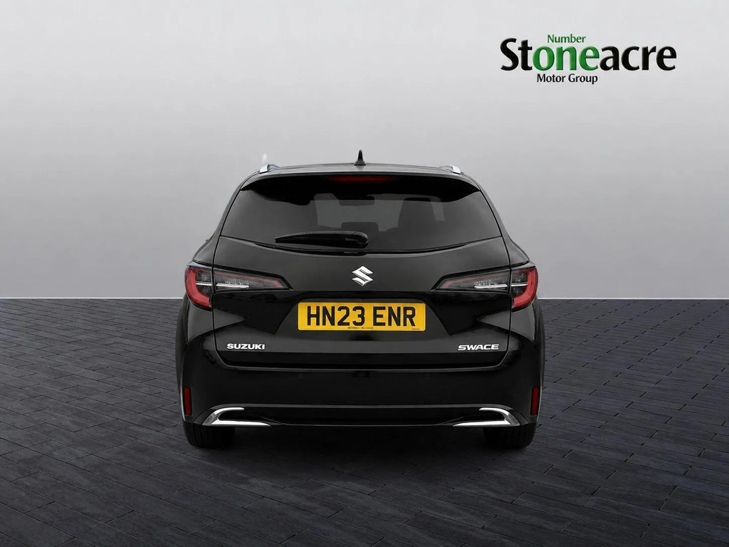 Suzuki Swace 1.8 Hybrid Motion  #6