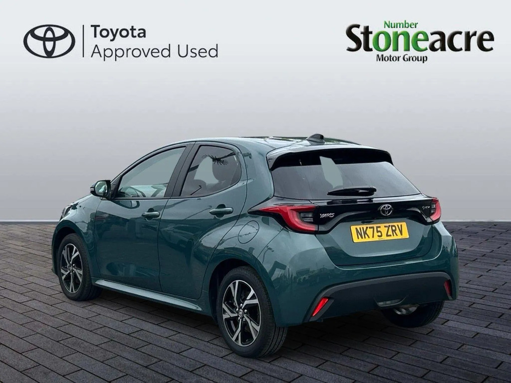 Toyota Yaris 1.5 Hybrid Design Cvt  #5