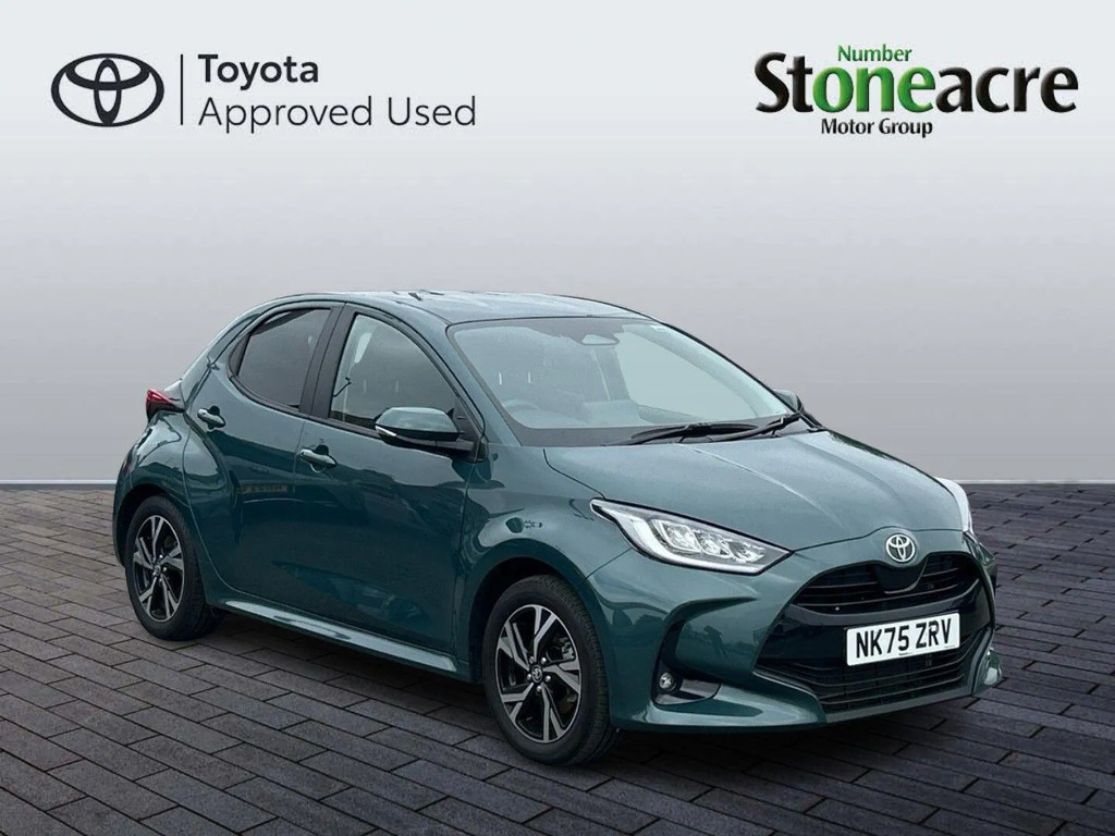 Toyota Yaris 1.5 Hybrid Design Cvt 