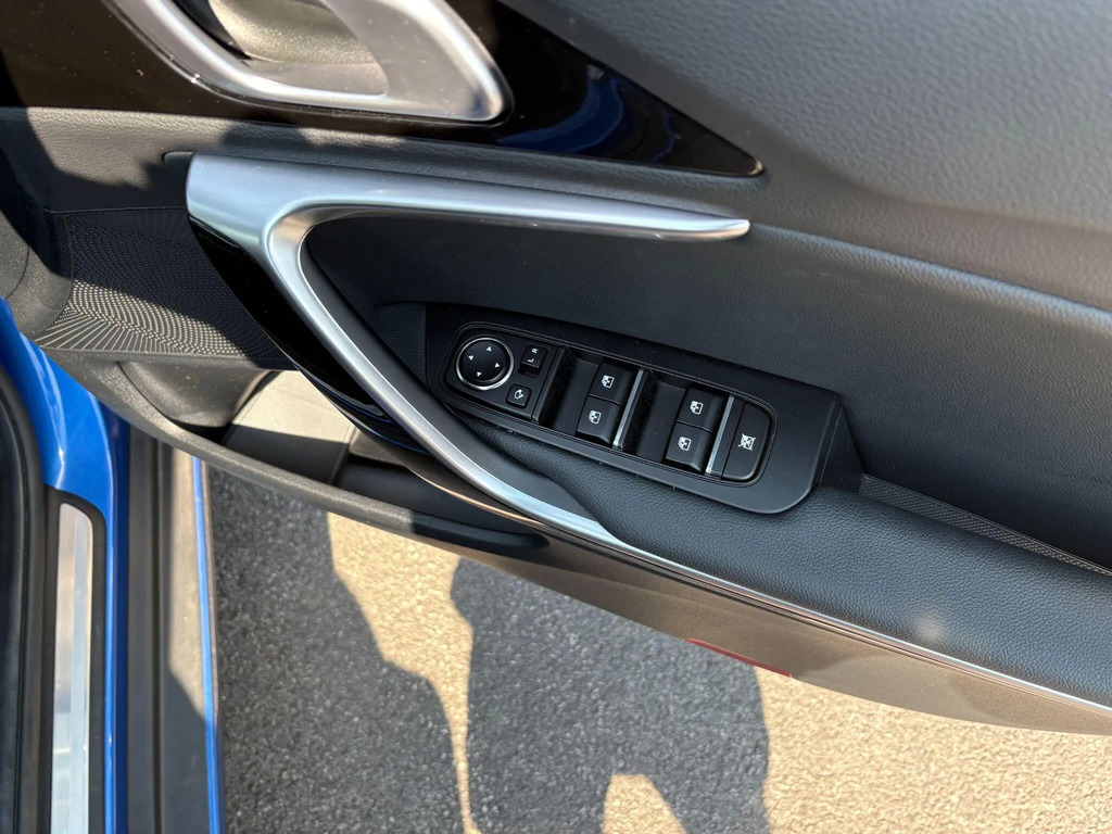Kia Xceed 2 Red #18