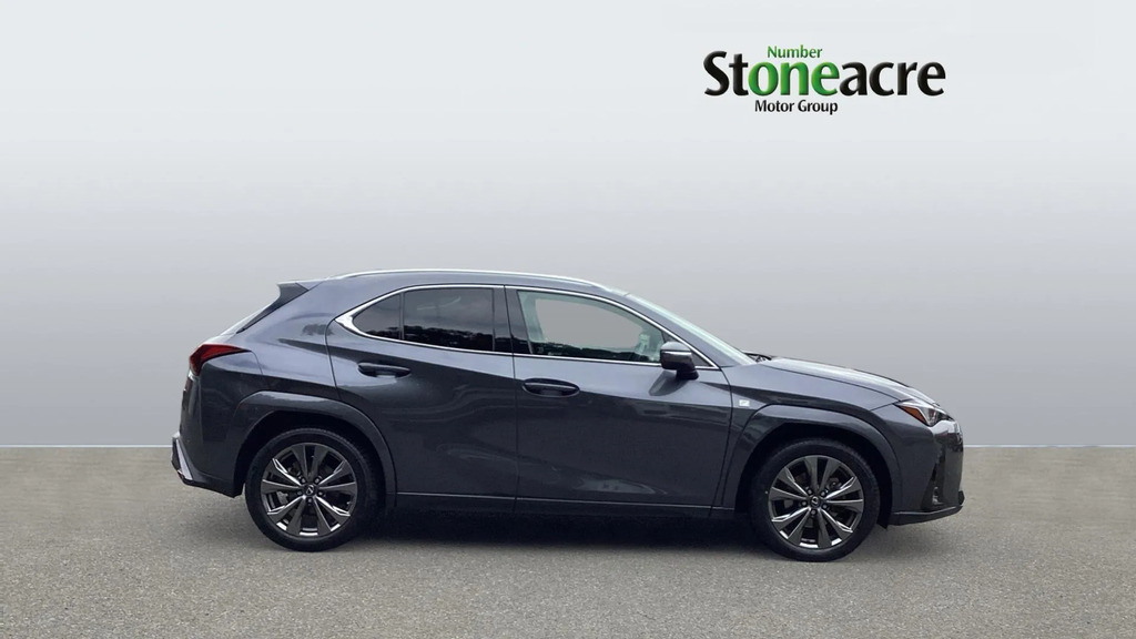 Lexus UX 250H 2.0 F-sport Cvt Nav #3