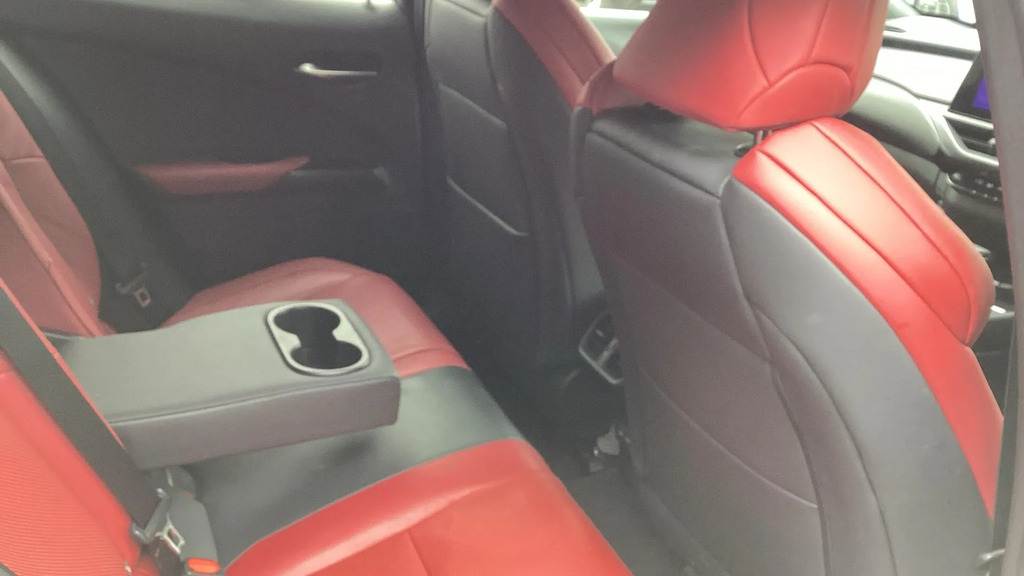 Lexus UX Hatchback Black #36