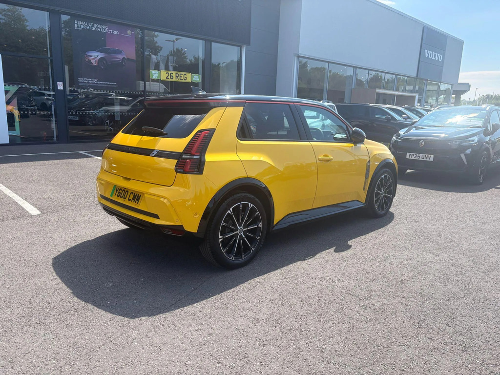 Renault 5 E-Tech Comfort Range 52Kwh Iconic Five  #3