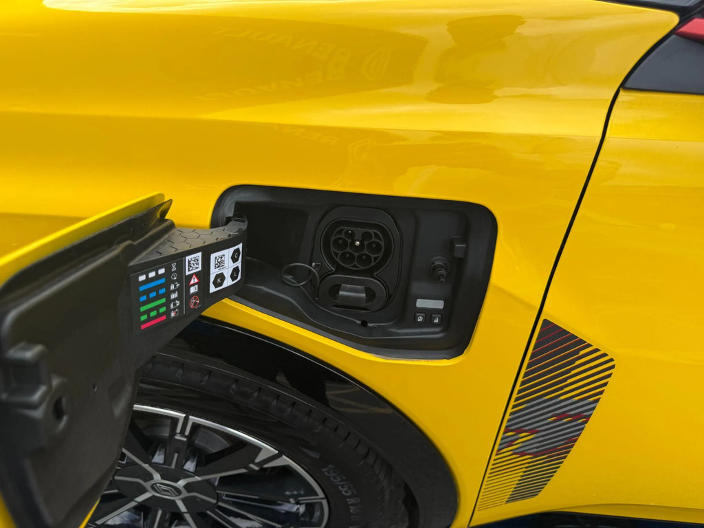 Renault 5 E-Tech Urban Range 40Kwh Iconic Five Yellow #17