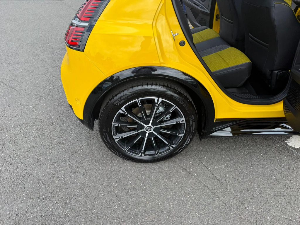 Renault 5 E-Tech Urban Range 40Kwh Iconic Five Yellow #21