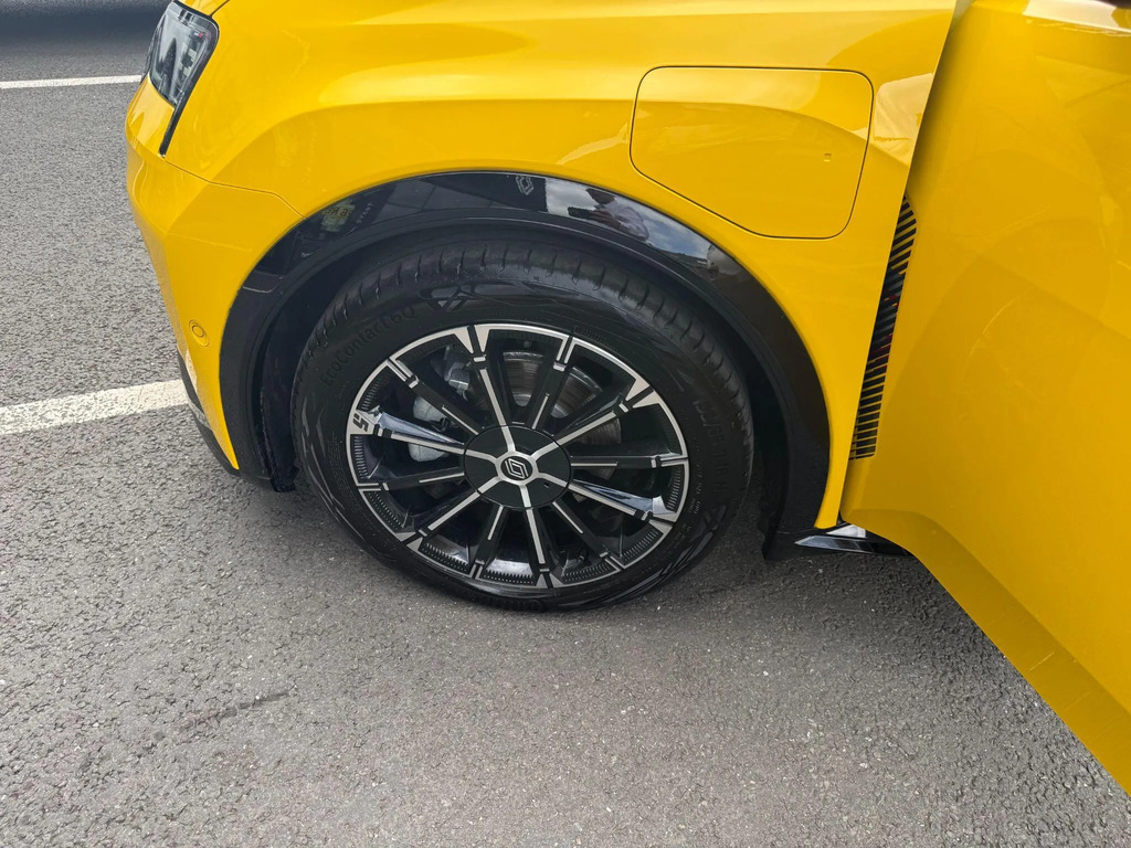 Renault 5 E-Tech Urban Range 40Kwh Iconic Five Yellow #19