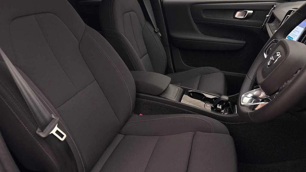 Volvo XC40 Plus Grey #25