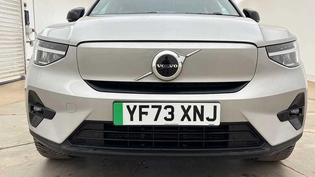 Volvo XC40 Plus Grey #20
