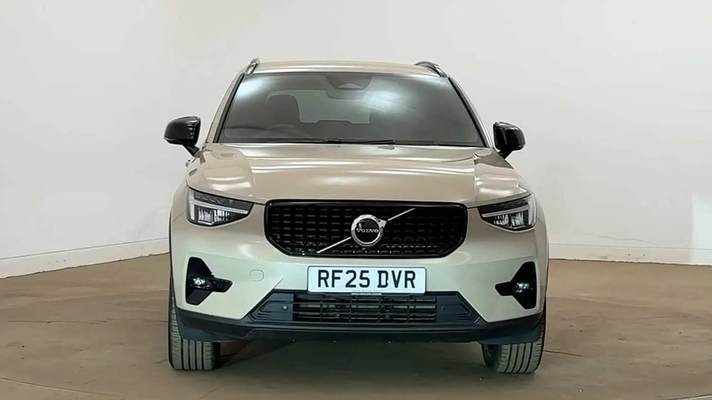 Volvo XC40 2.0 B4p Plus Dark #6