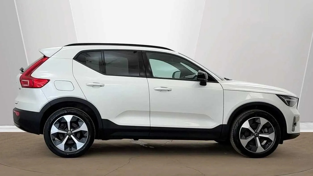Volvo XC40 2.0 B4p Plus Dark #2