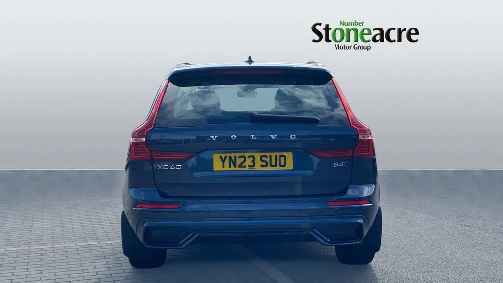 Volvo XC60 Plus Dark B4 Awd Mild Hybrid  #6