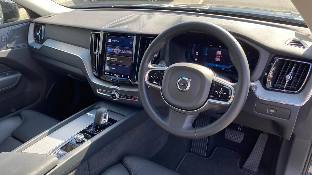 Volvo XC60 Plus Grey #9