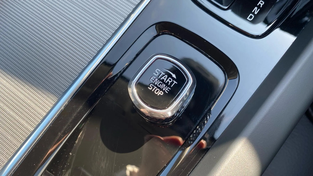 Volvo XC60 Plus Grey #20