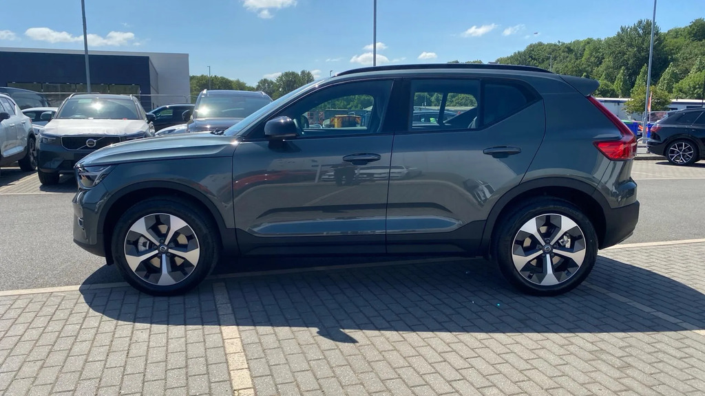 Volvo XC40 2.0 B3p Plus Dark #5