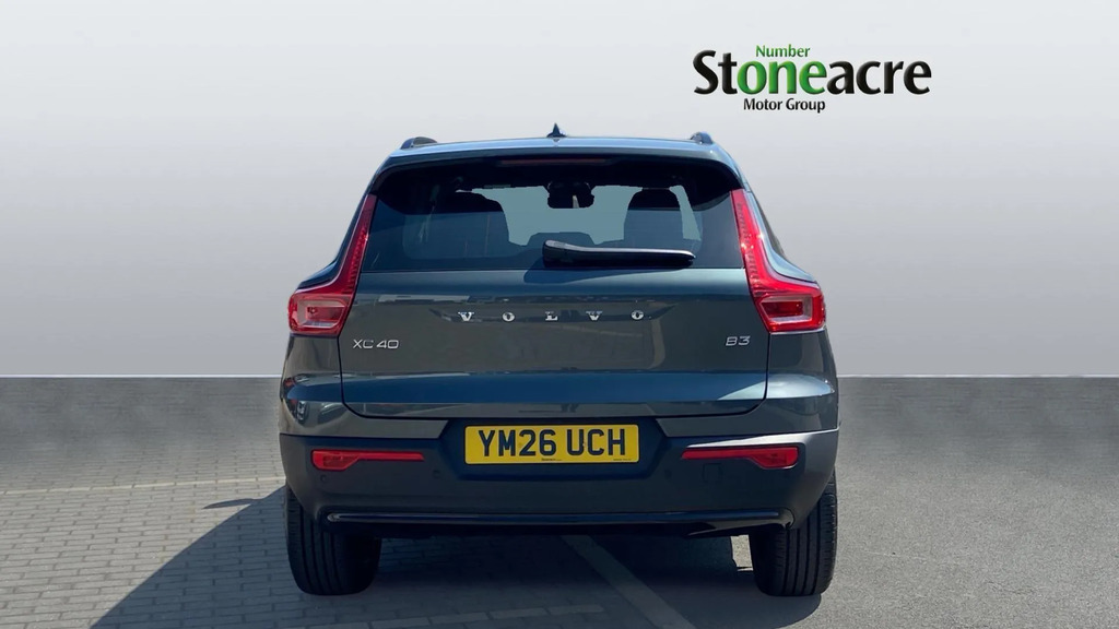 Volvo XC40 2.0 B3p Plus Dark #6