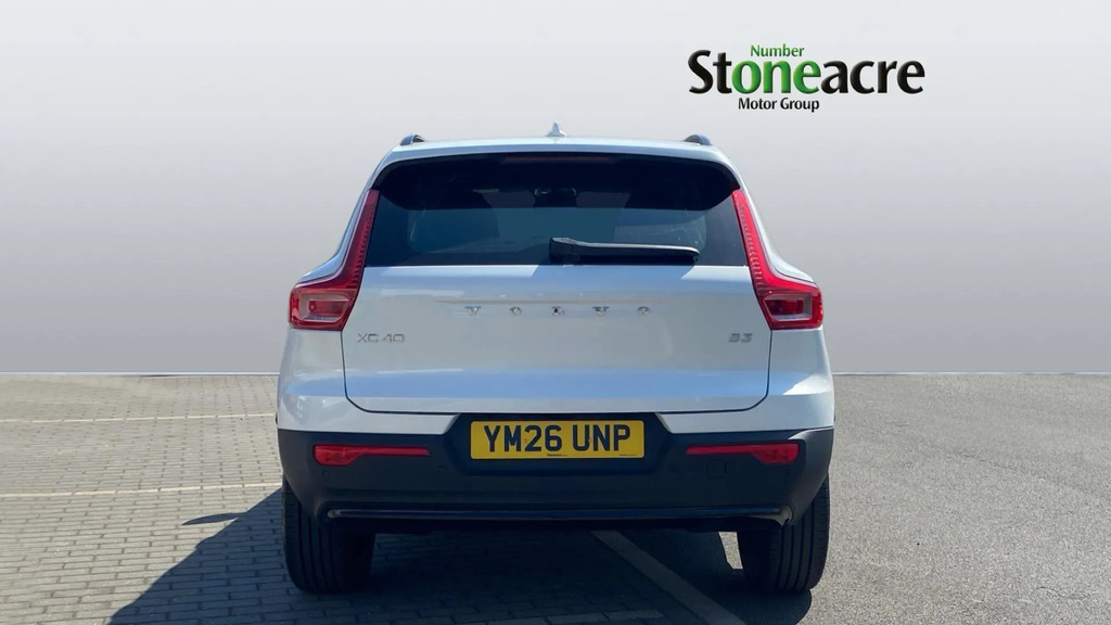 Volvo XC40 2.0 B3p Plus Dark #6