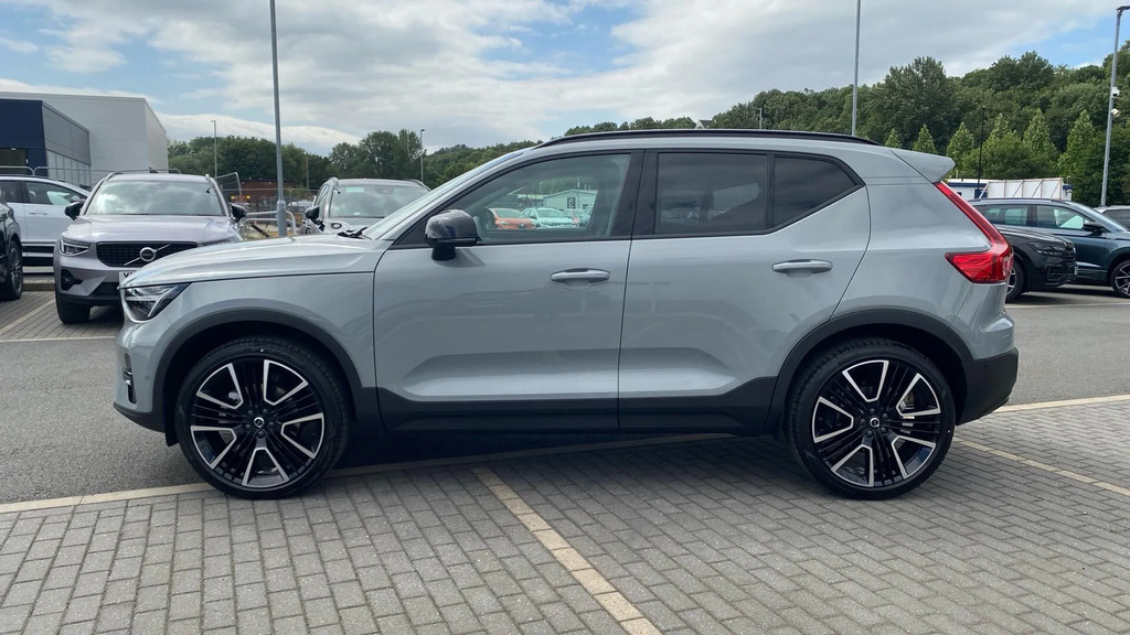 Volvo XC40 2.0 B3 Mhev Ultra Dark Dct Euro 6 Ss  #4