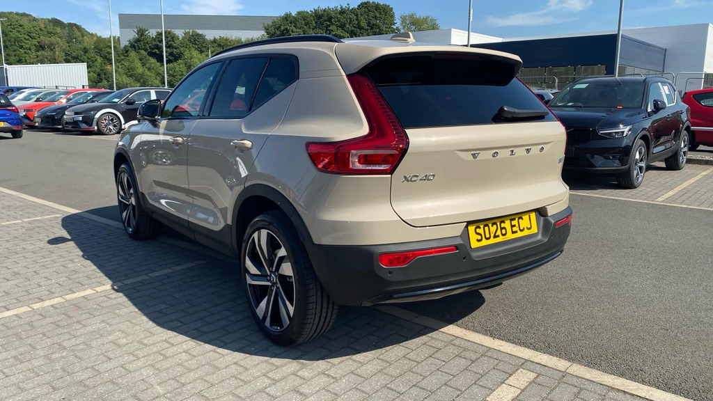 Volvo XC40 2.0 B3 Mhev Ultra Dark Dct Euro 6 Ss SO26ECJ #4
