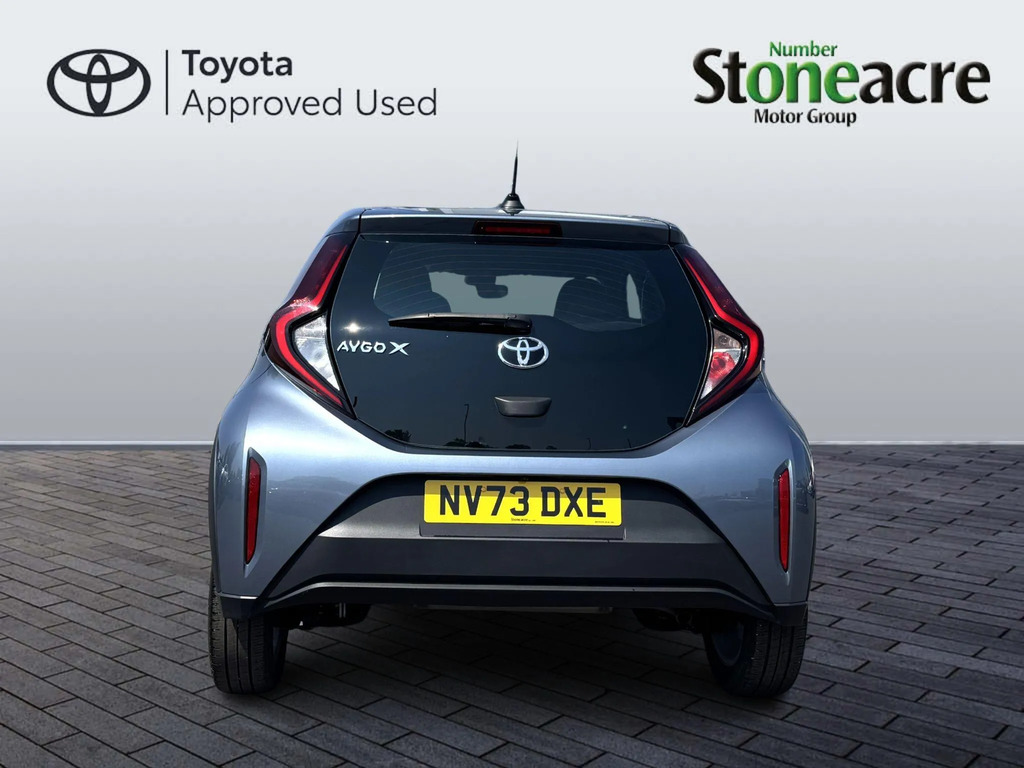 Toyota Aygo X 1.0 Vvt-i Pure  #4