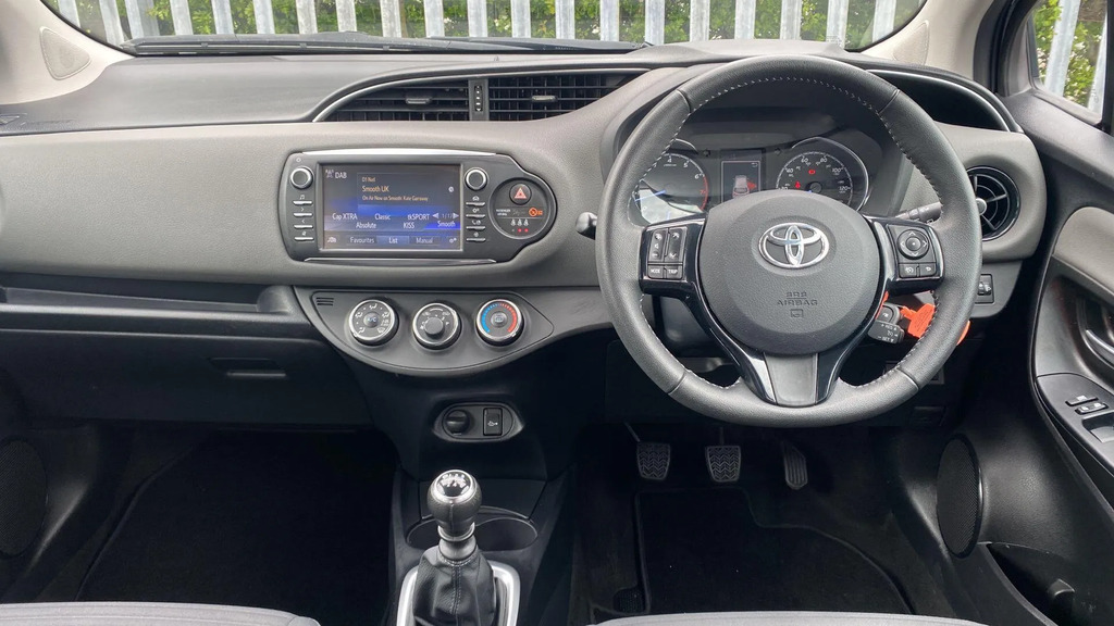 Toyota Yaris Launch Edition #8
