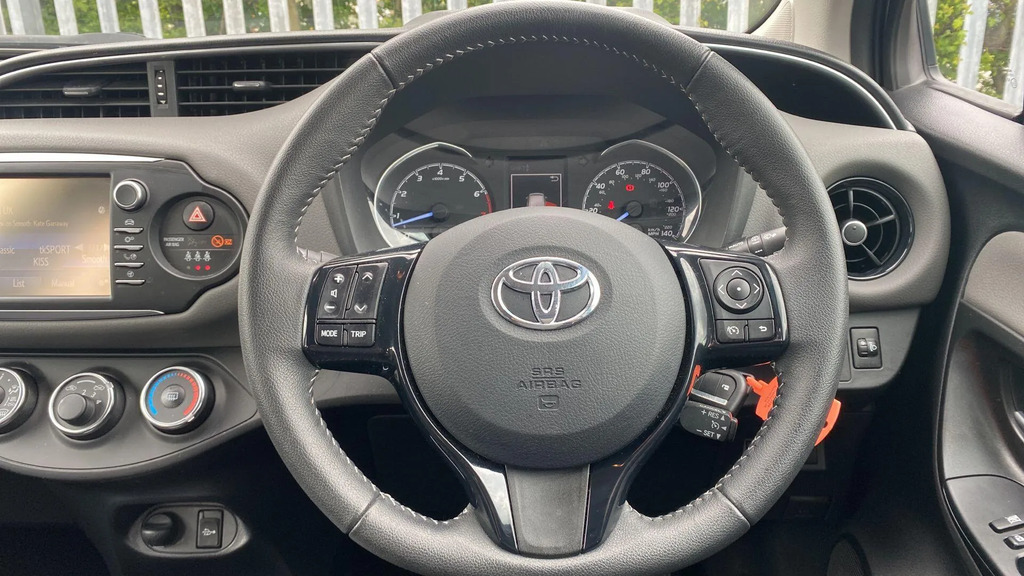 Toyota Yaris Launch Edition #11