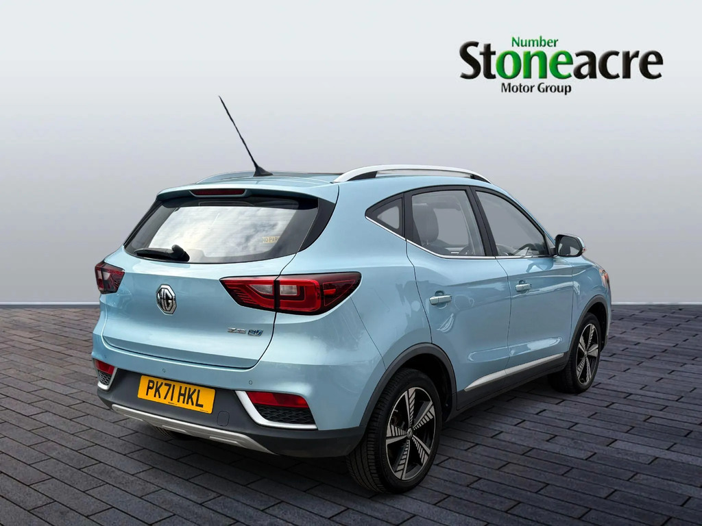 MG ZS 105Kw Exclusive Ev 45Kwh PK71HKL #3