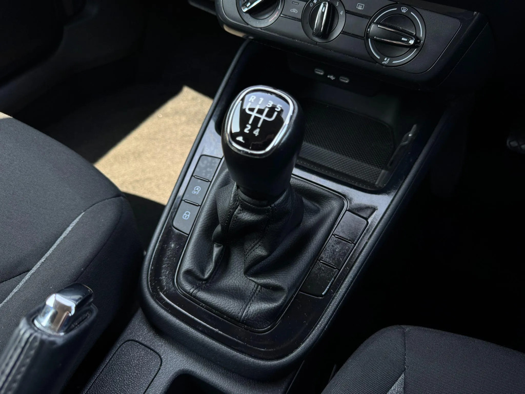 Skoda Fabia Hatchback Silver #9