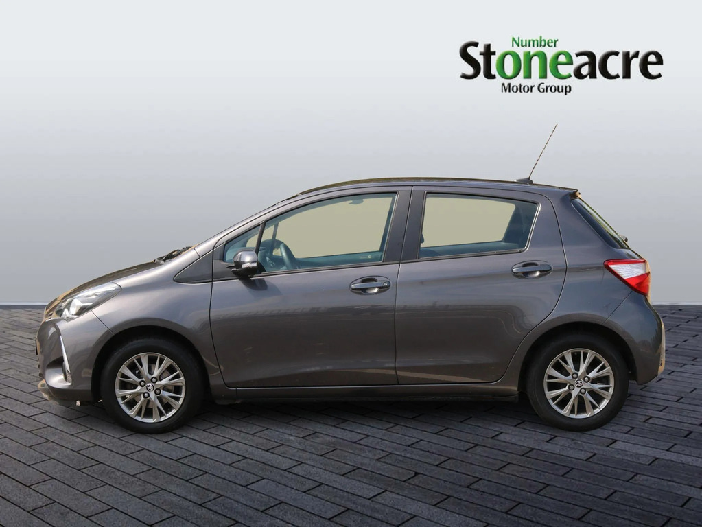Toyota Yaris 1.5 Vvt-i Icon #6