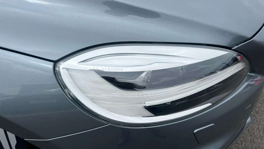 Volvo V40 T3 R-design Pro Grey #34