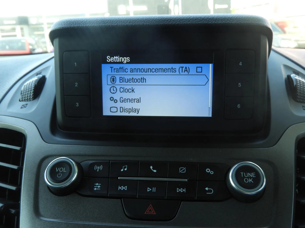 Ford Transit Connect 1.5L Trend White #25