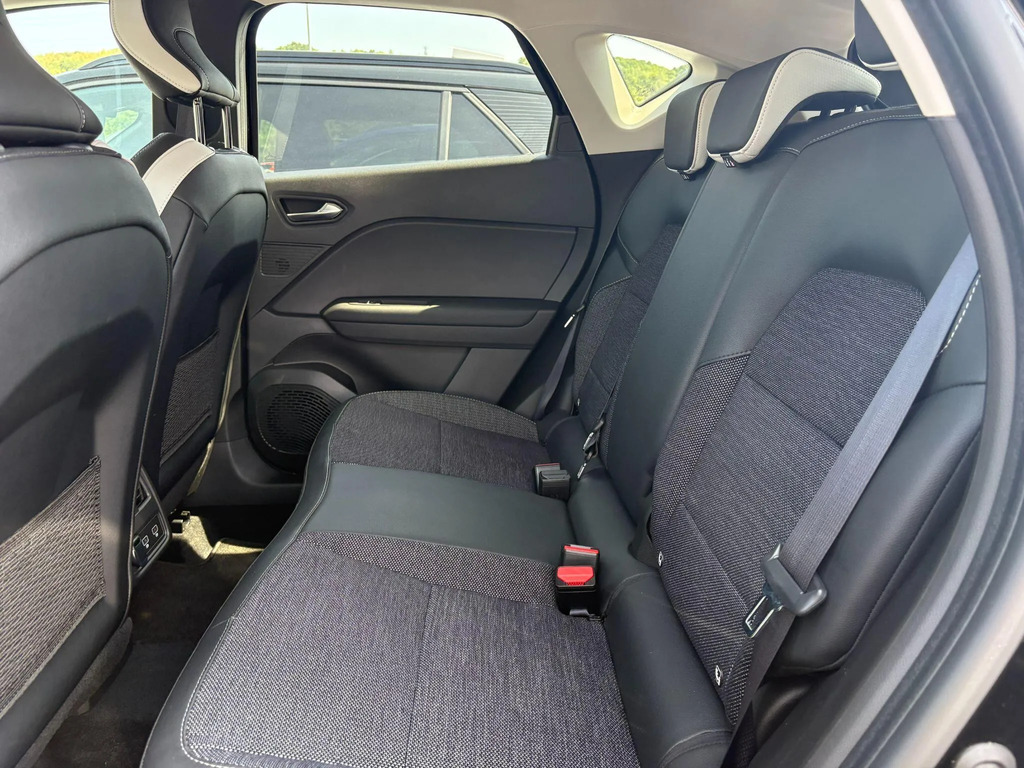 Renault Captur 1.6 E-tech Full Hybrid 145 Techno 2023 Grey #38