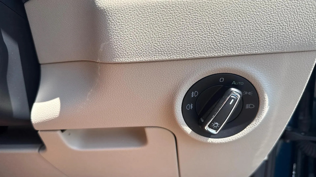 Skoda Karoq Se L Tsi Grey #14