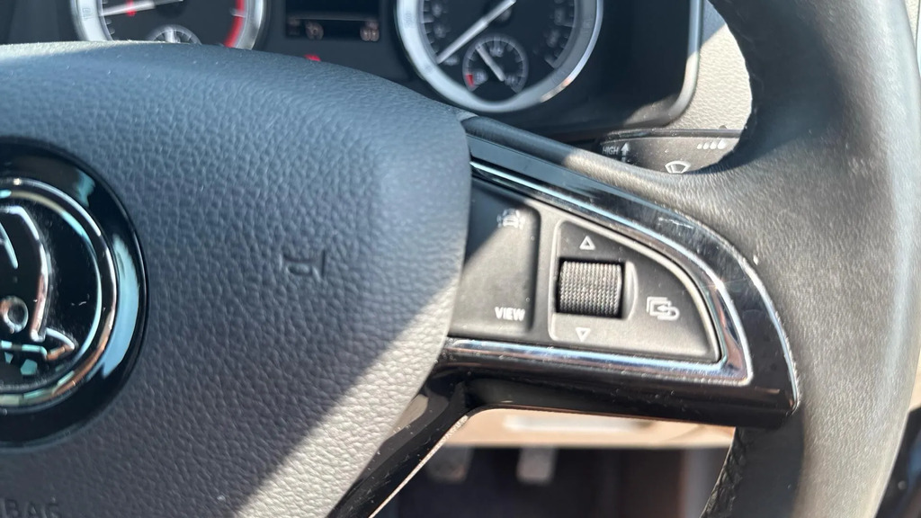 Skoda Karoq Se L Tsi Grey #15