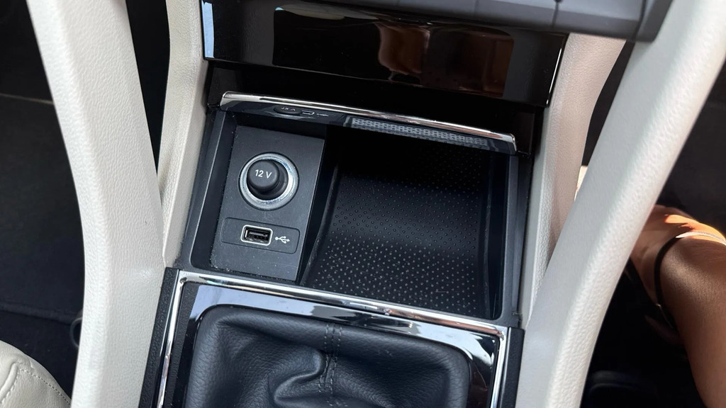 Skoda Karoq Se L Tsi Grey #24