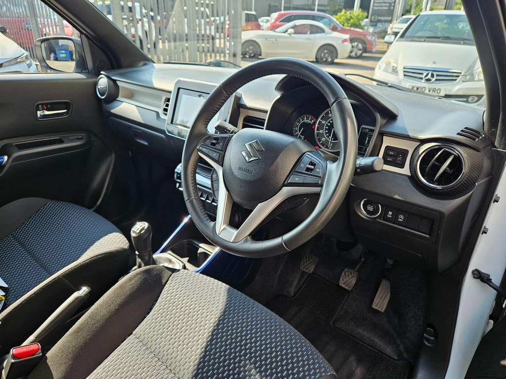 Suzuki Ignis 1.2 Dualjet Mhev Sz5 Red #11