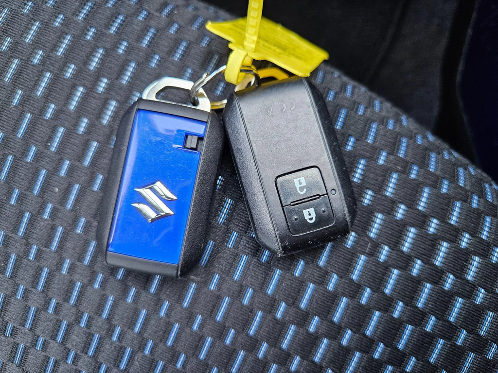 Suzuki Ignis 1.2 Dualjet Mhev Sz5 Red #20