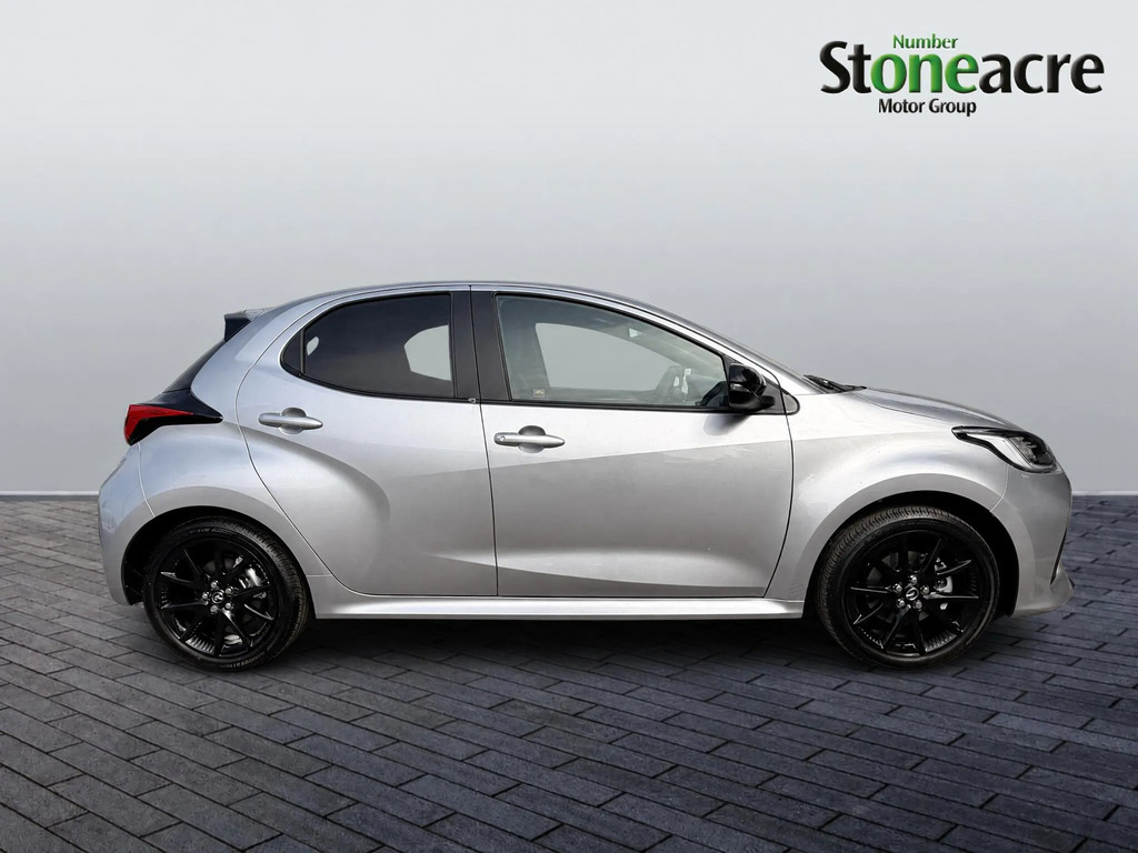 Mazda 2 1.5I Hybrid Centre Line Cvt Silver #7