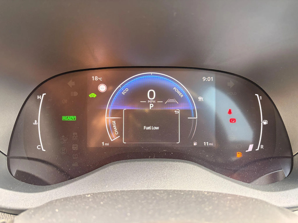 Mazda 2 1.5I Hybrid Centre Line Cvt Silver #18