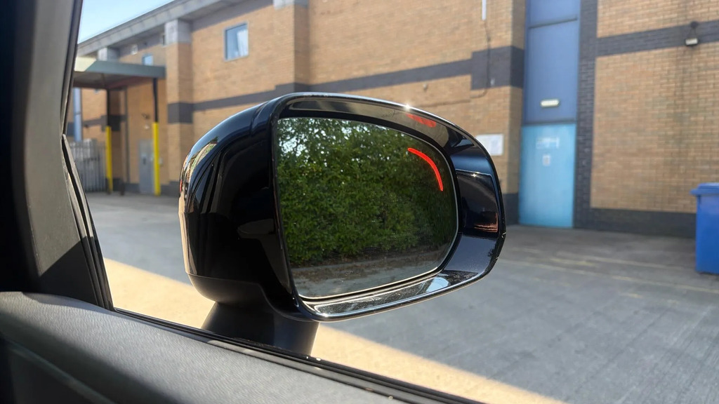 Volvo XC60 D4 R-design Red #28