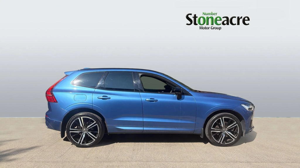 Volvo XC60 2.0 B5p 250 R Design Awd Geartronic #3