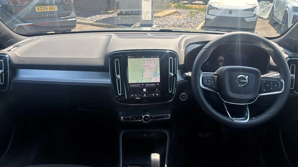 Volvo XC40 2.0 B3p Plus Dark #5